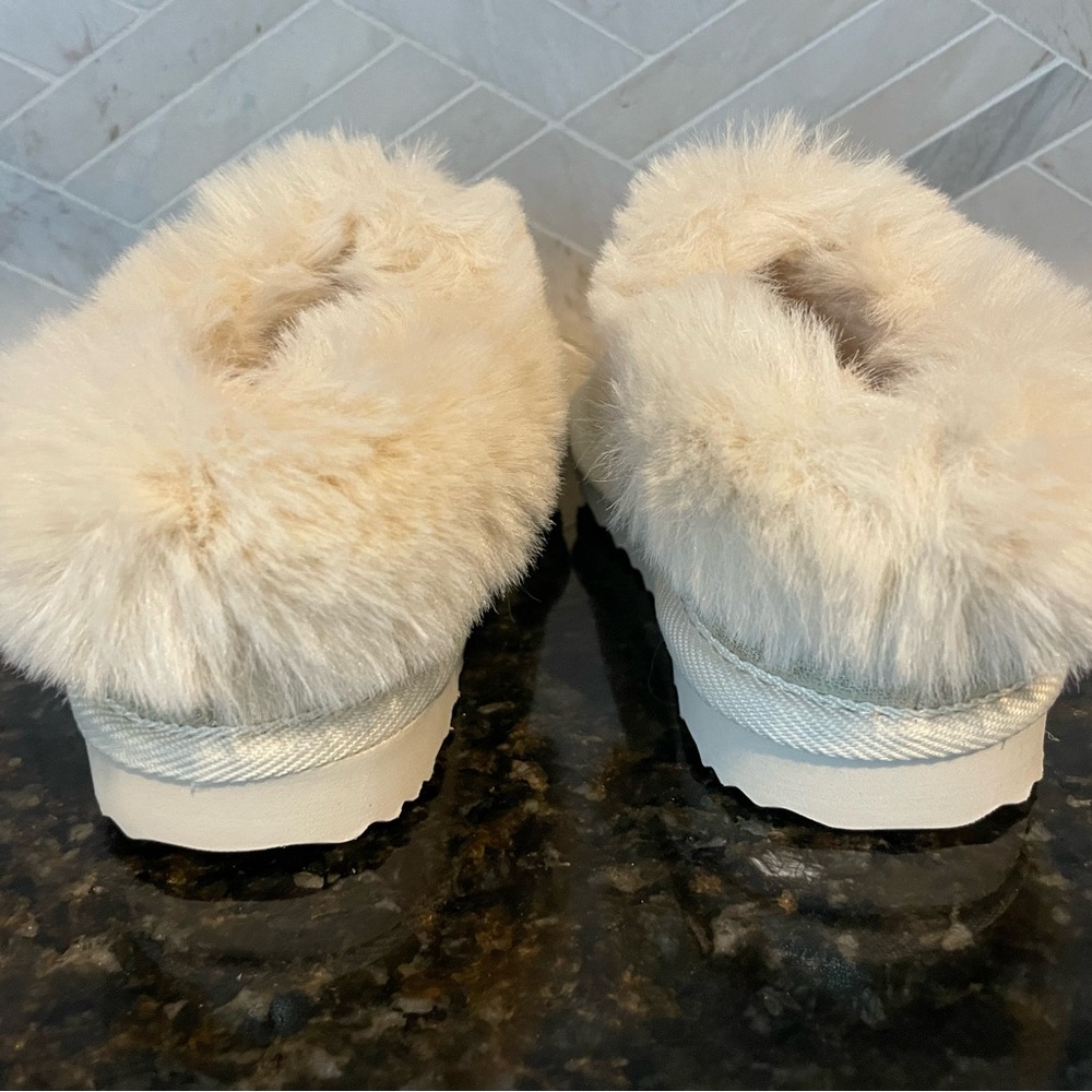 Cat & Jack Amaya Combat Boots + Faux Fur Cuff Booties - Toddler Girls Size 9 - Picture 10 of 11